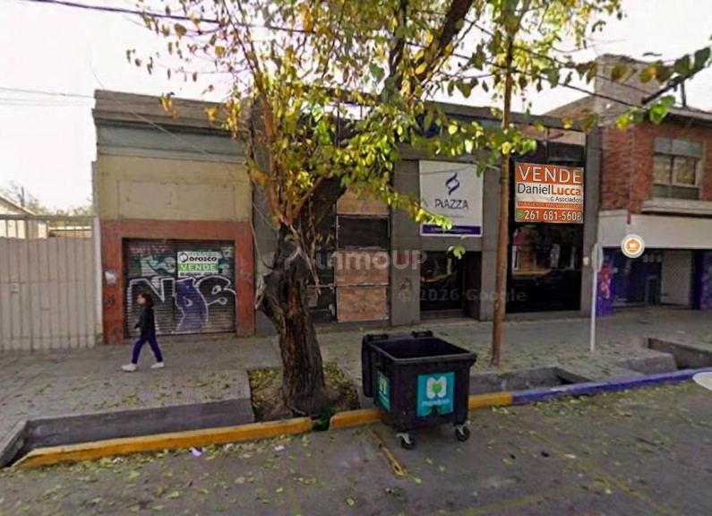 Capital Avenida José Vicente Zapata 314