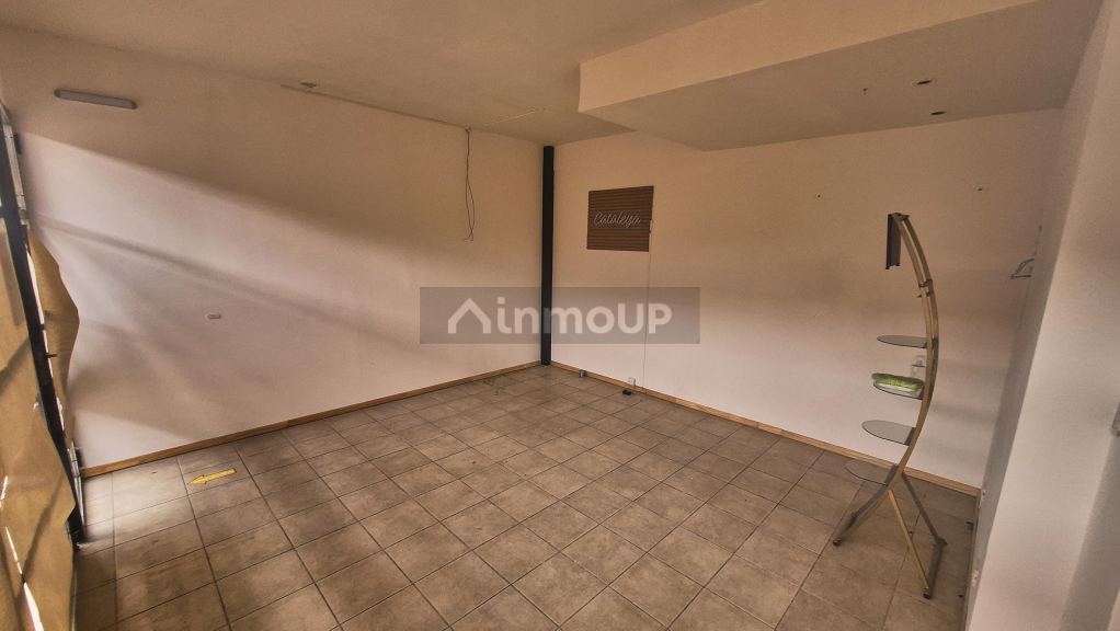 Local Comercial en Alquiler en Guaymallen, Mendoza - $ 300.000 | Inmoup - 12