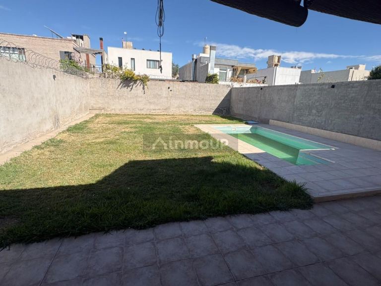 Casa en Venta en Guaymallen, Mendoza