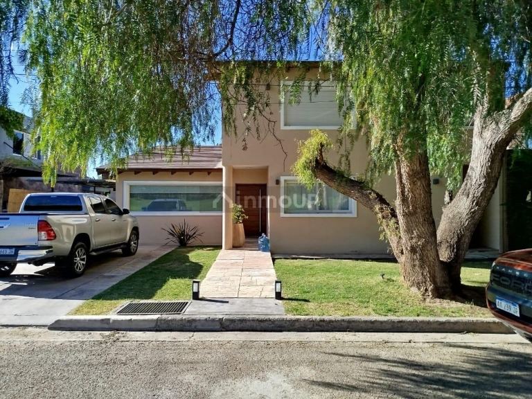 Casa en Venta en Guaymallen, Mendoza