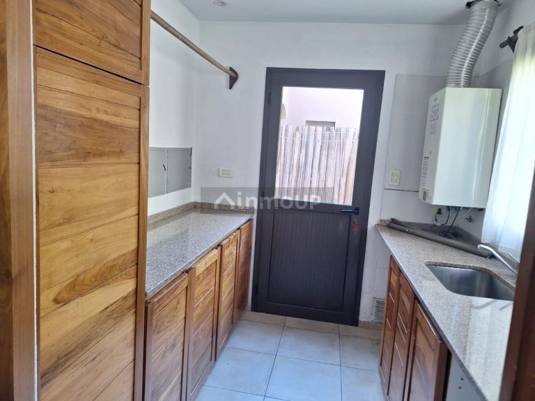 Casa en Alquiler en Lujan de Cuyo, Mendoza