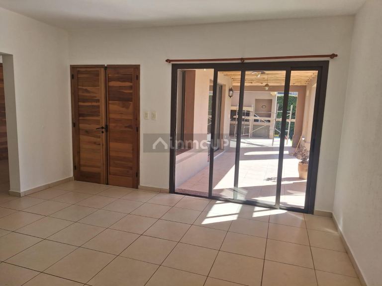 Casa en Alquiler en Lujan de Cuyo, Mendoza