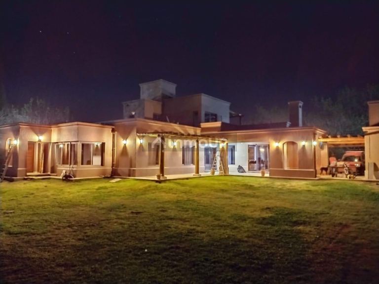 Casa en Alquiler en Lujan de Cuyo, Mendoza