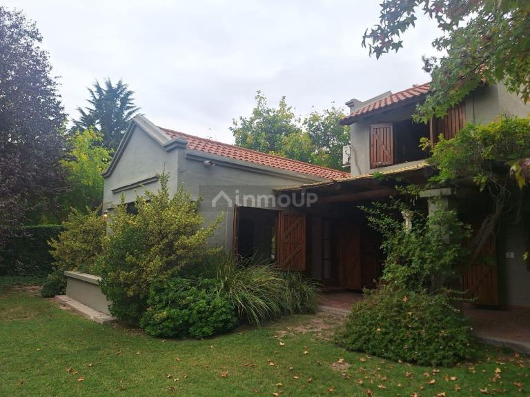 Casa en Alquiler en Lujan de Cuyo, Mendoza