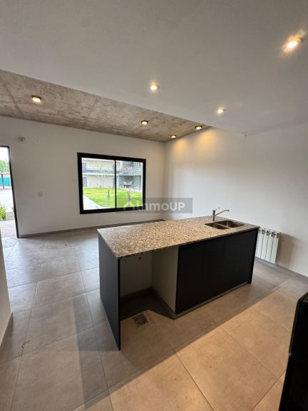 Departamento en Alquiler en Maipu, Mendoza