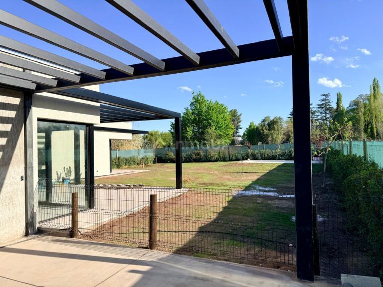 Casa en Alquiler en Lujan de Cuyo, Mendoza