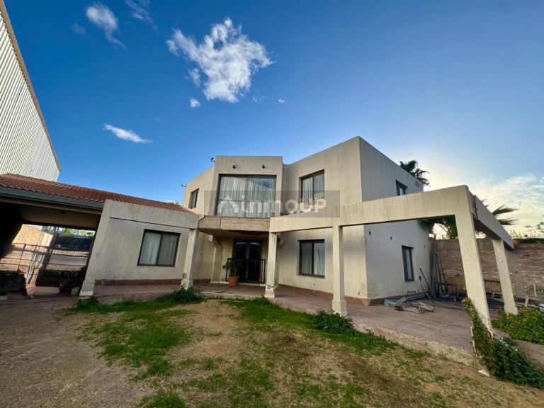 Casa en Venta en Guaymallen, Mendoza