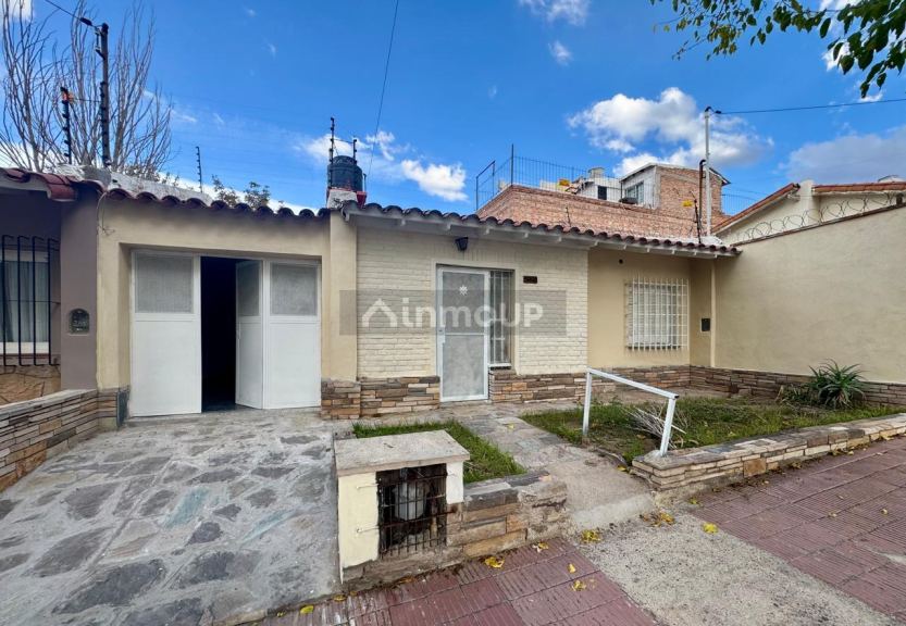 Casa en Alquiler en Godoy Cruz, Mendoza