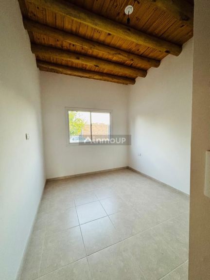 Casa en Venta en Guaymallen, Mendoza - USD 60.000 | Inmoup - 7