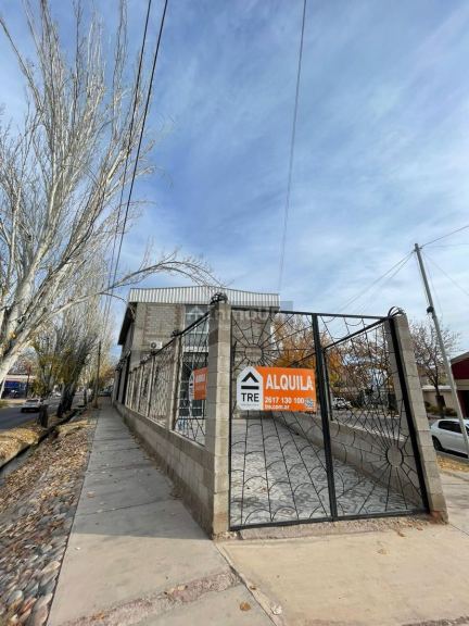 Local Comercial en Alquiler en Godoy Cruz, Mendoza