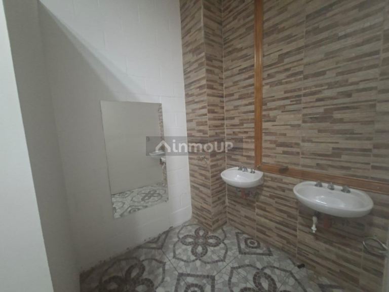 Local Comercial en Alquiler en Godoy Cruz, Mendoza