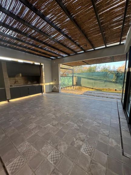 Casa en Alquiler en Lujan de Cuyo, Mendoza - $ 2.150.000 | Inmoup - 24