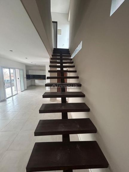 Casa en Venta en Las Heras, Mendoza - USD 280.000 | Inmoup - 8