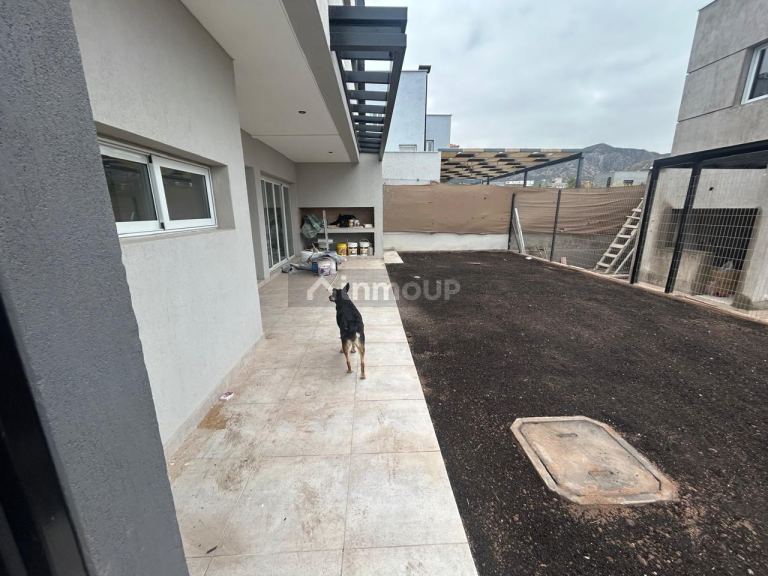 Casa en Venta en Las Heras, Mendoza - USD 280.000 | Inmoup - 14