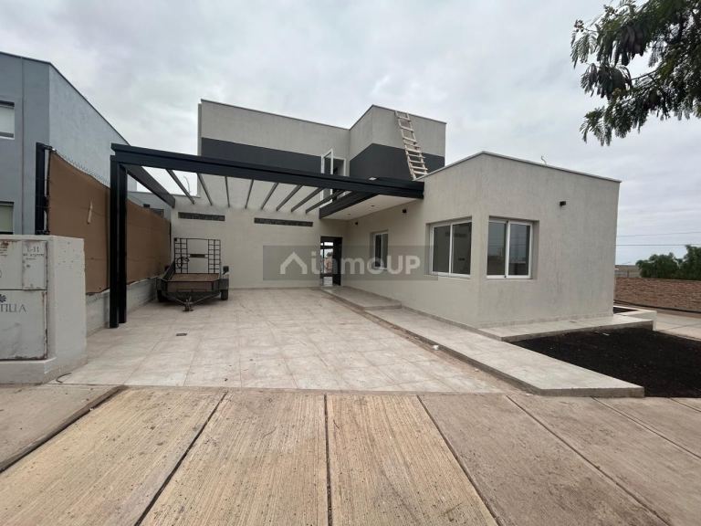 Casa en Venta en Las Heras, Mendoza - USD 280.000 | Inmoup - 15