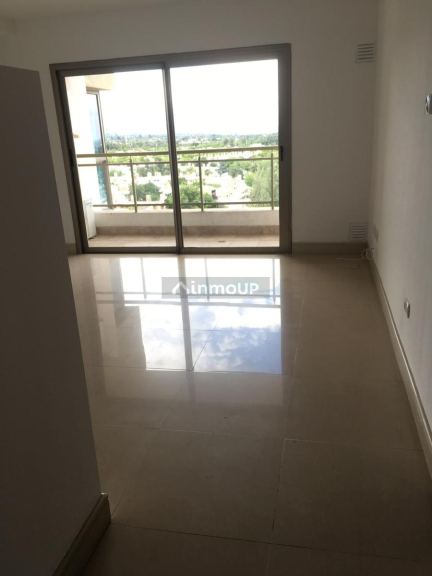 Godoy Cruz Villa Palmares, Torre Eugenia