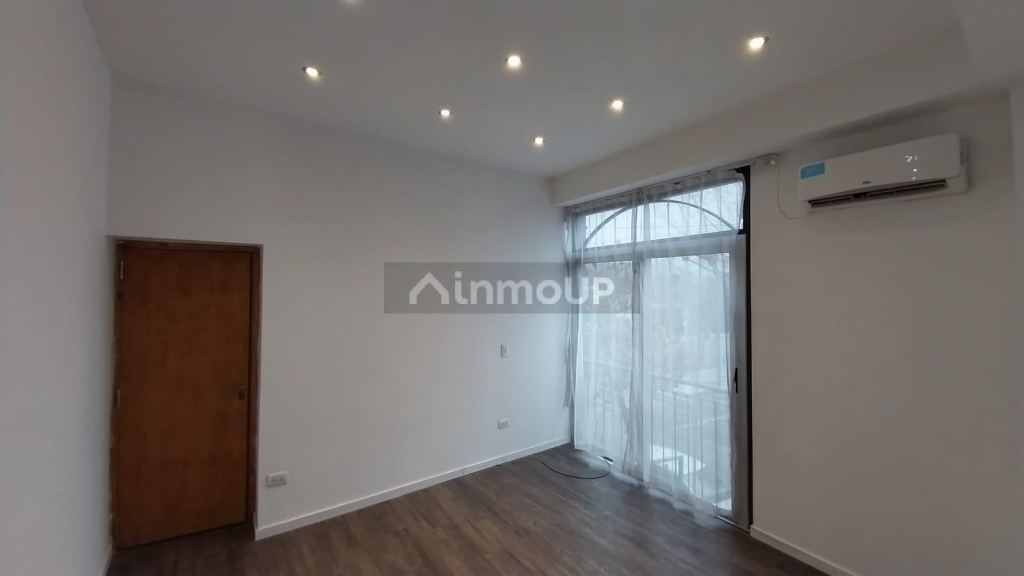 Local Comercial en Alquiler en Godoy Cruz, Mendoza - $ 650.000 | Inmoup - 8