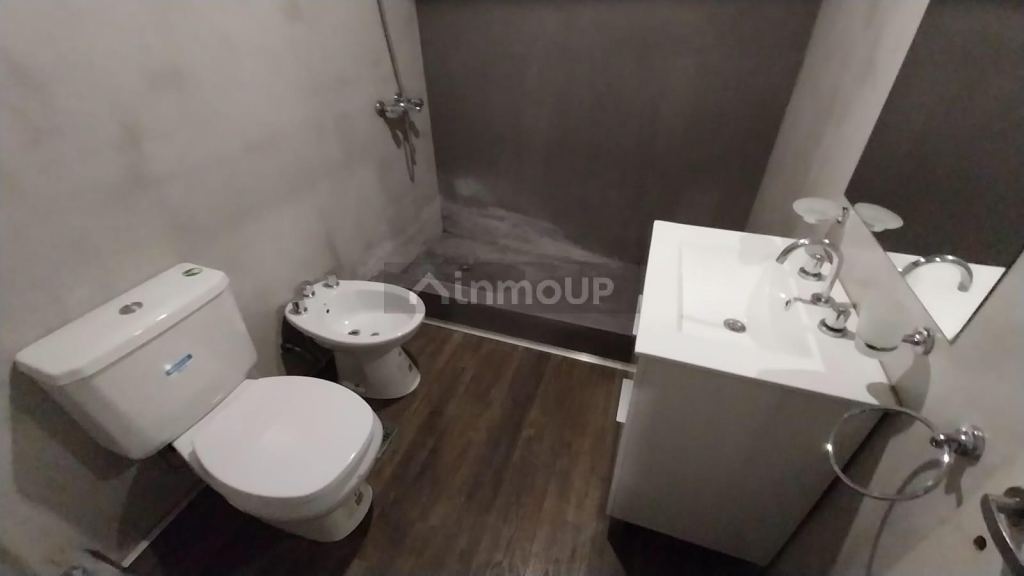 Local Comercial en Alquiler en Godoy Cruz, Mendoza - $ 650.000 | Inmoup - 21