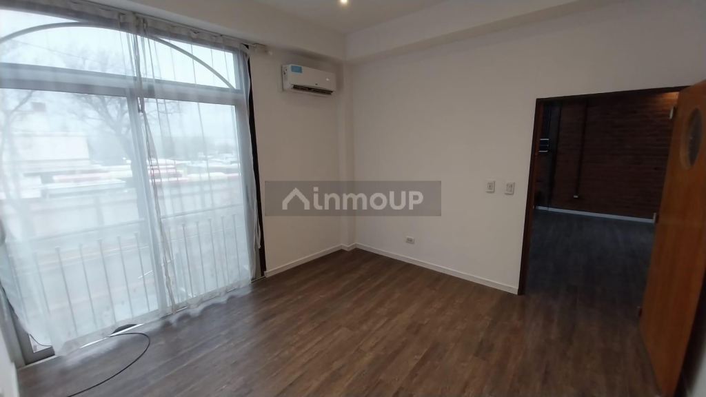 Local Comercial en Alquiler en Godoy Cruz, Mendoza - $ 650.000 | Inmoup - 9