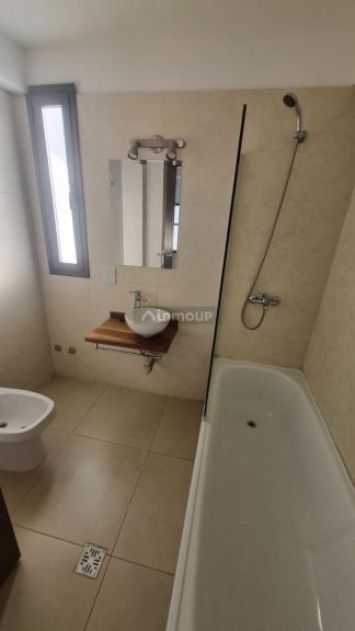 Casa en Alquiler en Lujan de Cuyo, Mendoza - $ 1.950.000 | Inmoup - 21