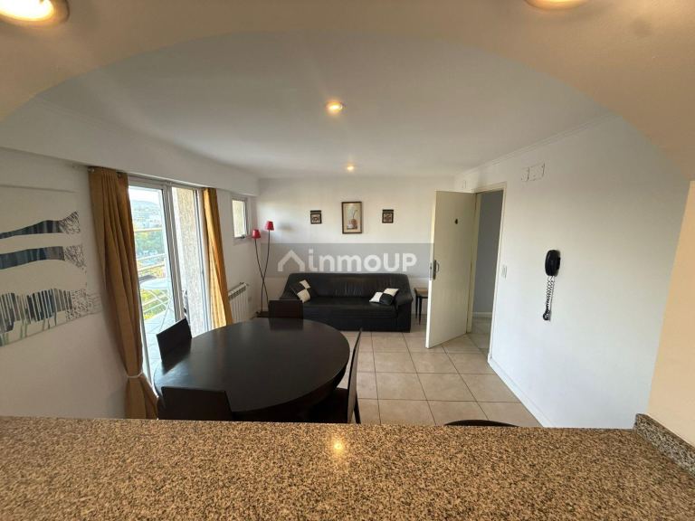 Departamento en Alquiler en Capital, Mendoza