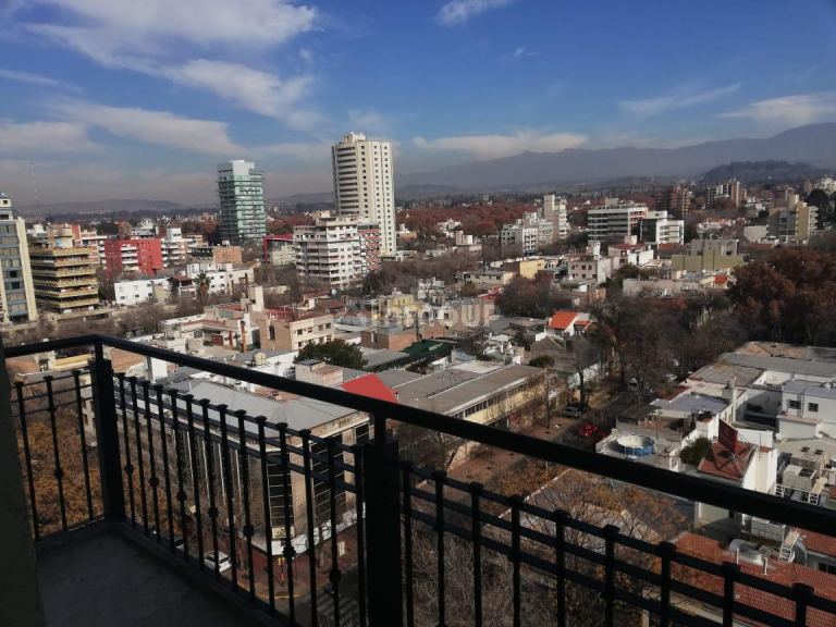 Departamento en Alquiler en Capital, Mendoza