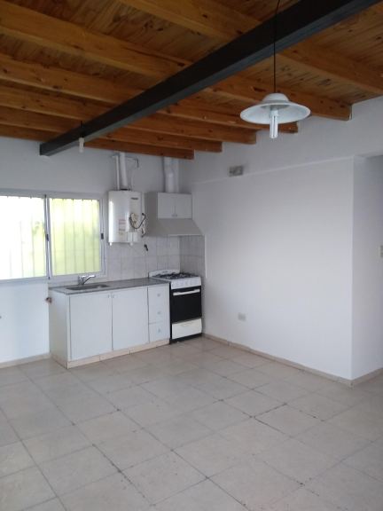 TUPAC AMARU 246 - BARRIO PARQUE - PLANTA ALTA - GODOY CRUZ