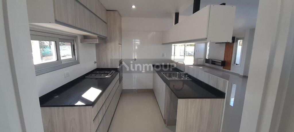 Casa en Alquiler en Maipu, Mendoza