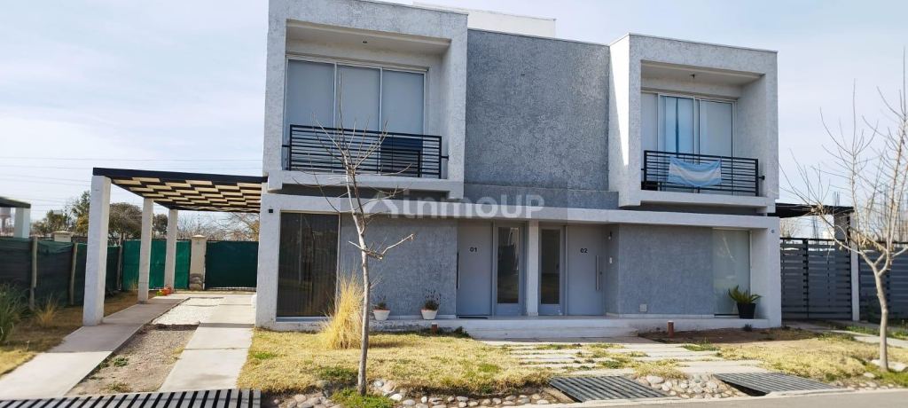 Duplex en Venta en Lujan de Cuyo, Mendoza