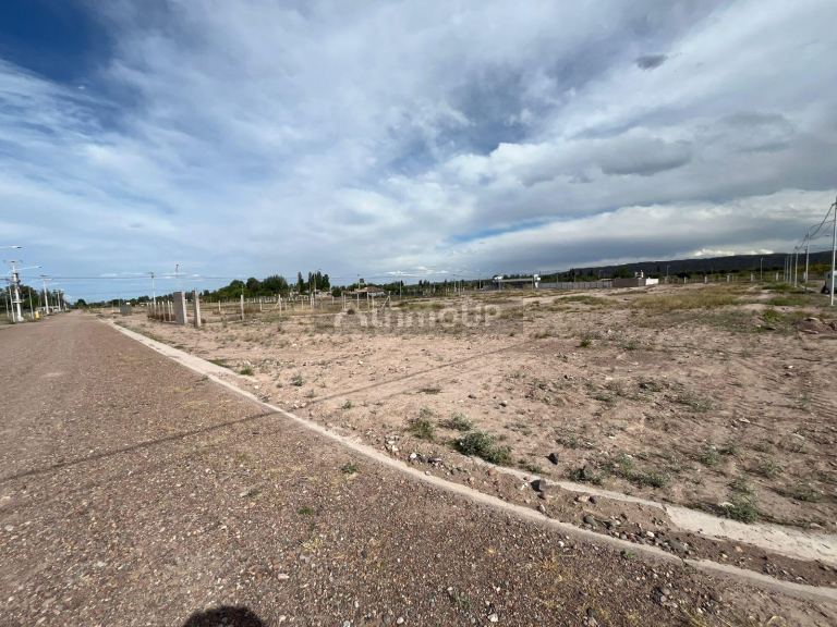 Lote en Venta en Maipu, Mendoza
