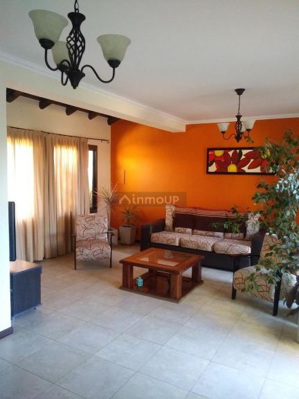 Casa en Venta en Maipu, Mendoza