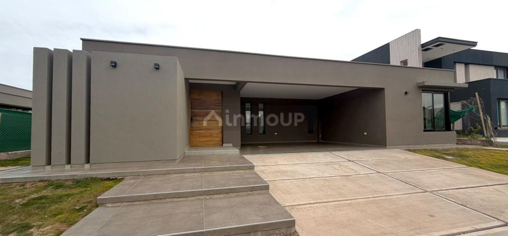 Casa en Venta en Maipu, Mendoza