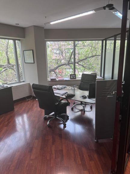 Oficina en Alquiler en Capital, Mendoza