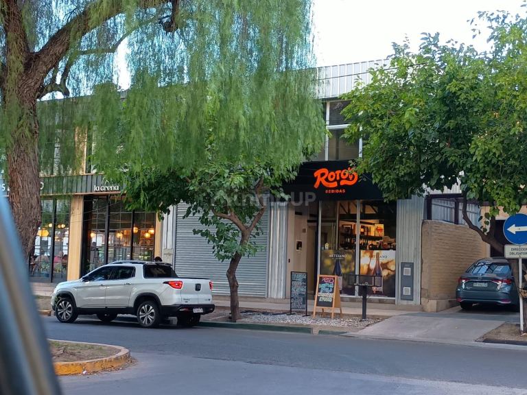 Local Comercial en Alquiler en Godoy Cruz, Mendoza