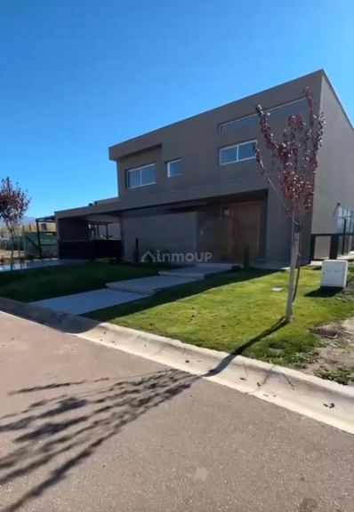 Casa en Venta en Lujan de Cuyo, Mendoza