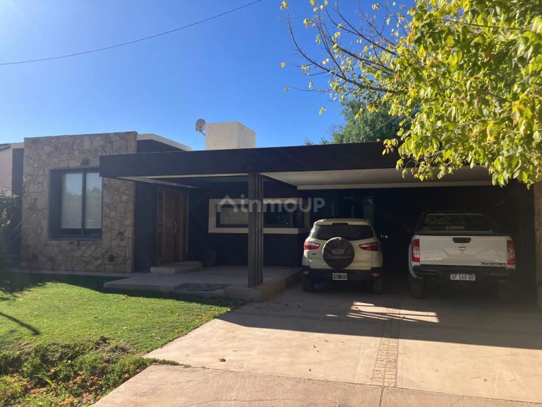 Casa en Venta en Maipu, Mendoza