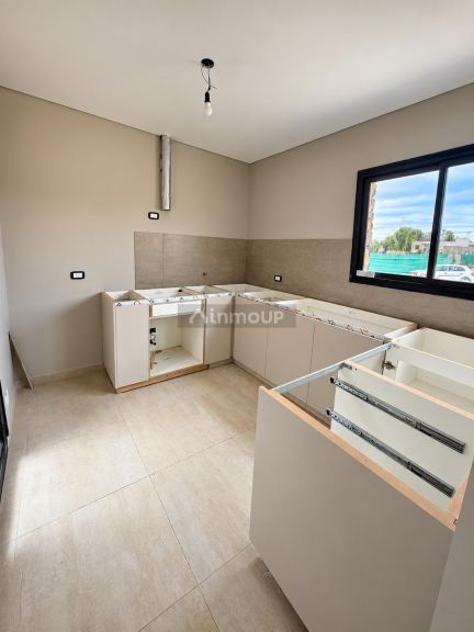 Casa en Venta en Guaymallen, Mendoza