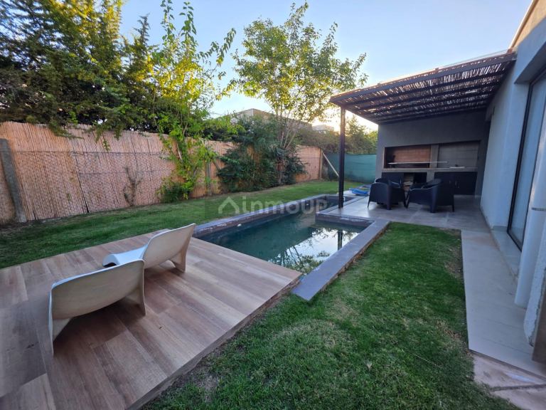 Casa en Venta en Lujan de Cuyo, Mendoza