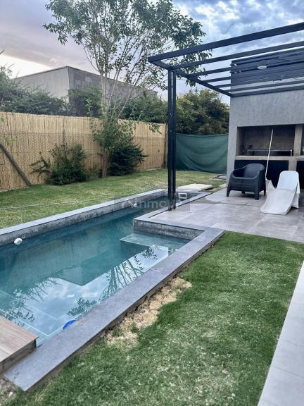 Casa en Venta en Lujan de Cuyo, Mendoza