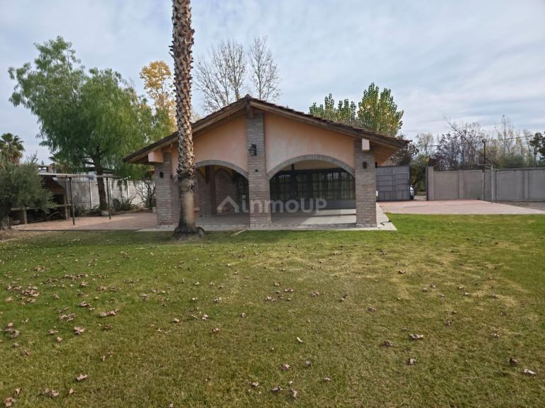 Casa Quinta en Venta en Maipu, Mendoza