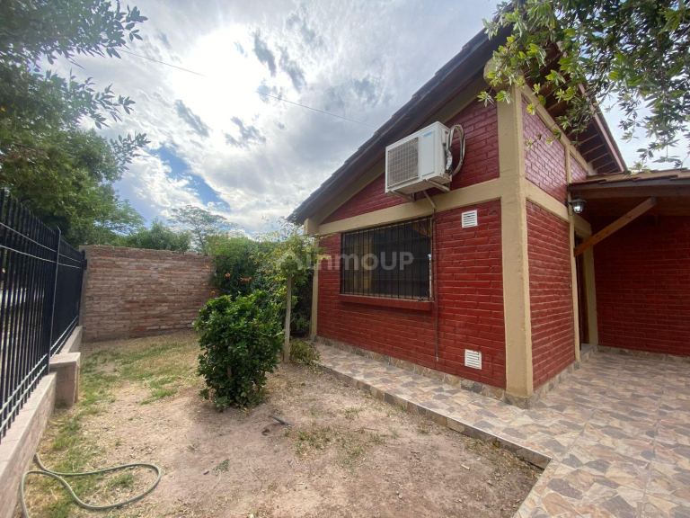 Casa en Venta en Lavalle, Mendoza