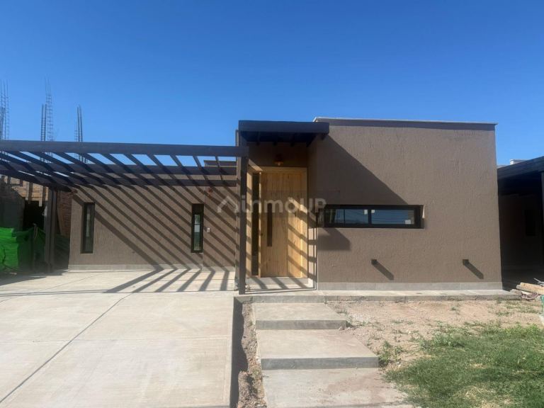 Casa en Venta en Guaymallen, Mendoza
