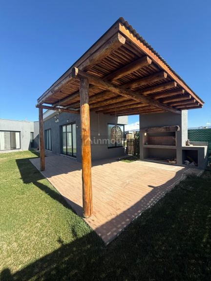 Casa en Venta en Maipu, Mendoza