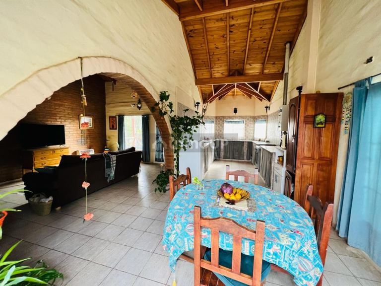 Casa en Venta en Juana Koslay, San Luis