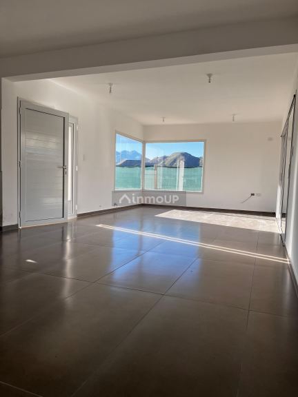 Casa en Venta en Juana Koslay, San Luis
