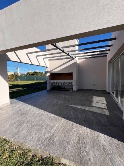 Casa en Venta en Juana Koslay, San Luis