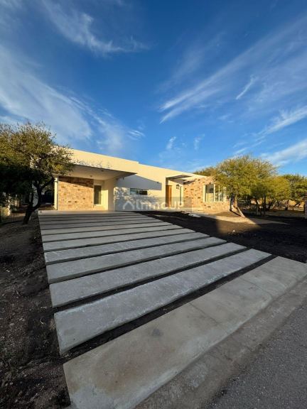 Casa en Venta en Juan Martín de Pueyrredón, San Luis