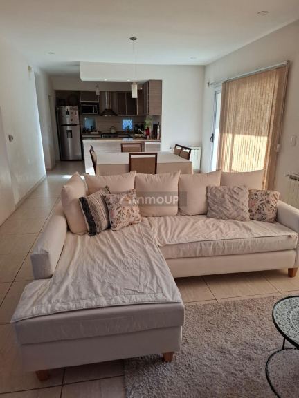 Casa en Venta en Juana Koslay, San Luis