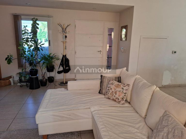 Casa en Venta en Juana Koslay, San Luis