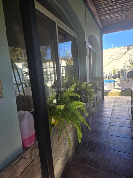 Casa en Venta en Juana Koslay, San Luis